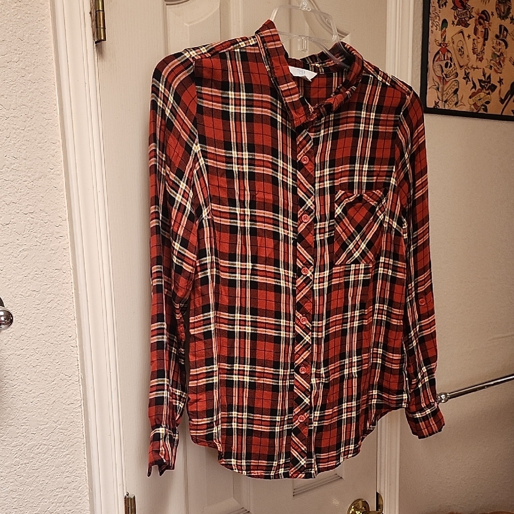 Time and Tru Red Plaid Button-Up Shirt